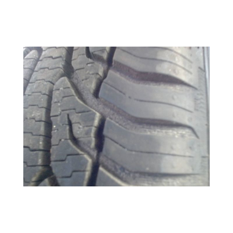 Pneu UNIROYAL ALLSEASONEXPERT 2 185 65 15 88 T