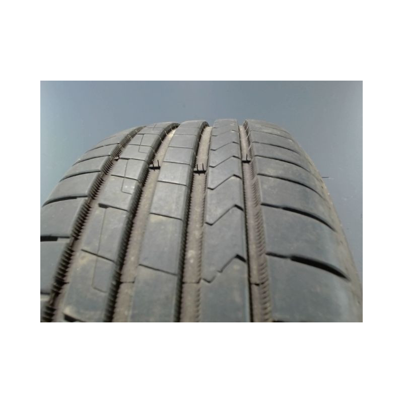Pneu HANKOOK VENTUS PRIME 4 205 60 16 92 H