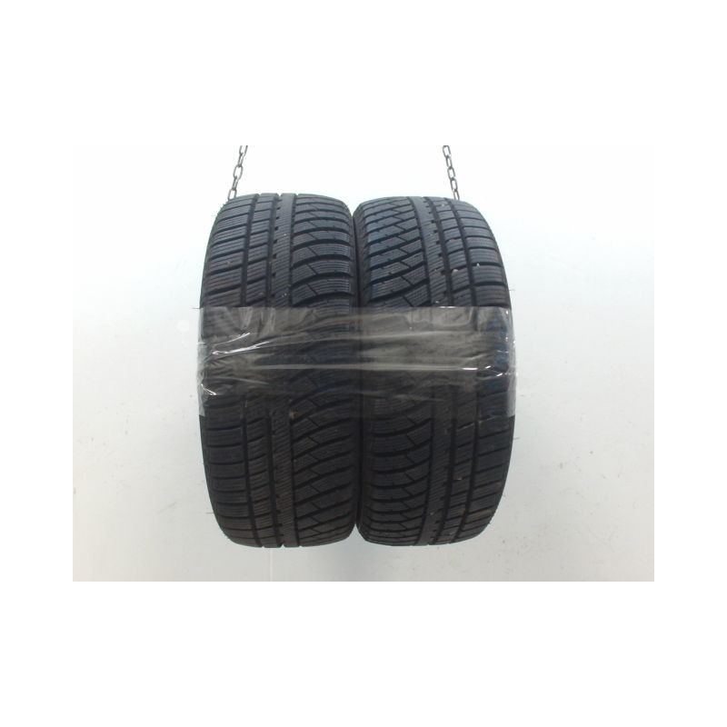 Paire de pneus ROVELO ALL WEATHER R4S 195 50 15 82 H