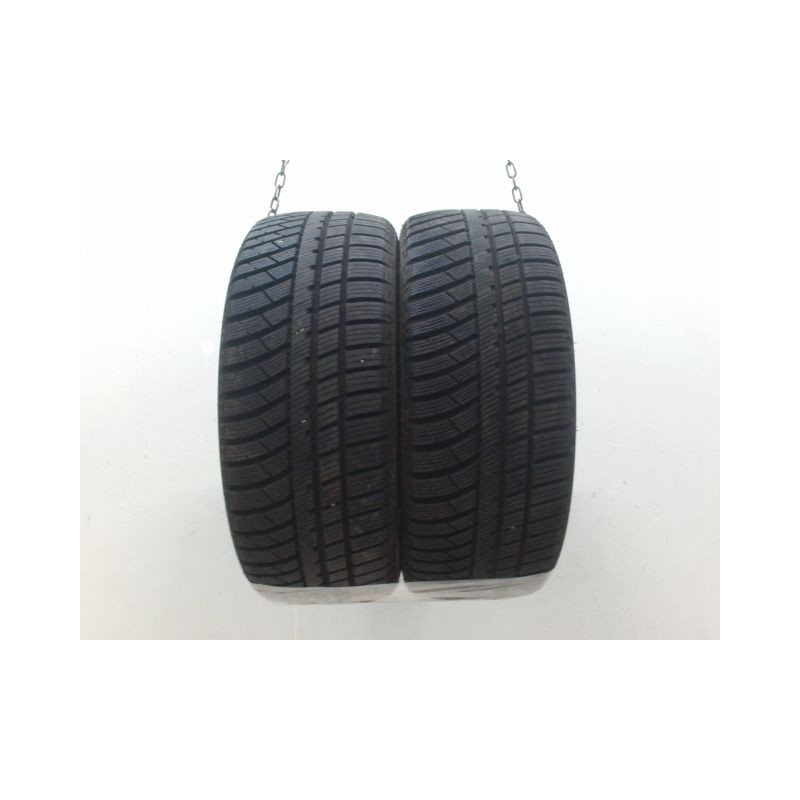 Paire de pneus ROVELO ALL WEATHER R4S 195 50 15 82 H