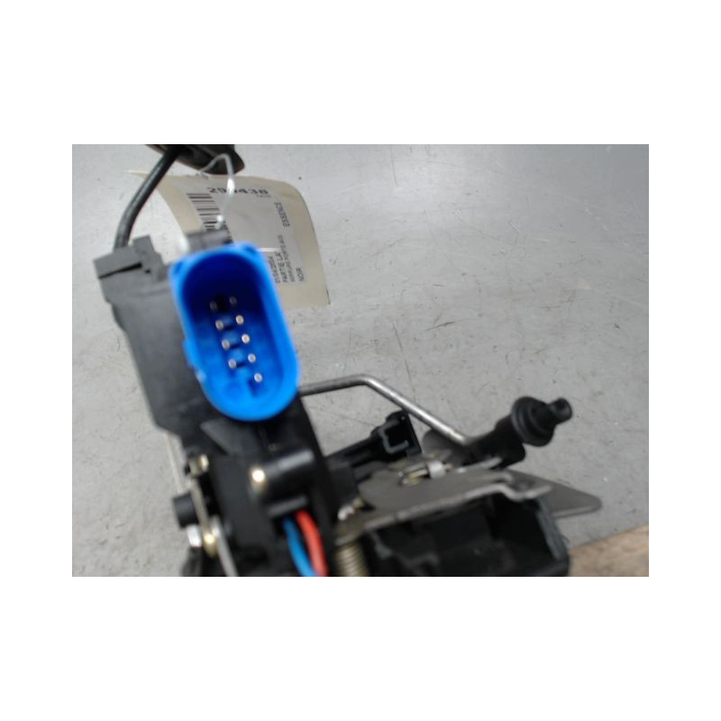 SERRURE PORTE AVANT GAUCHE AUDI A8