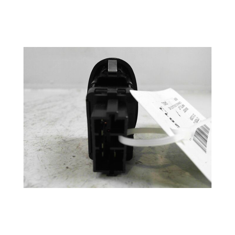 COMMANDE LEVE-GLACE PORTE ARD CITROEN C3 2005-