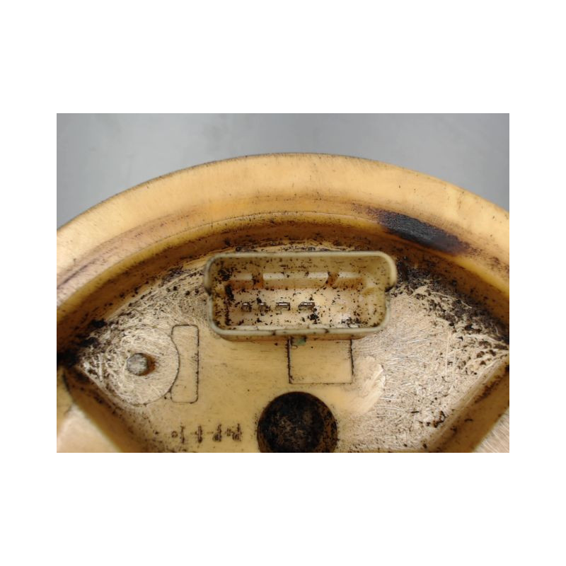 POMPE CARBURANT IMMERGEE PEUGEOT 206
