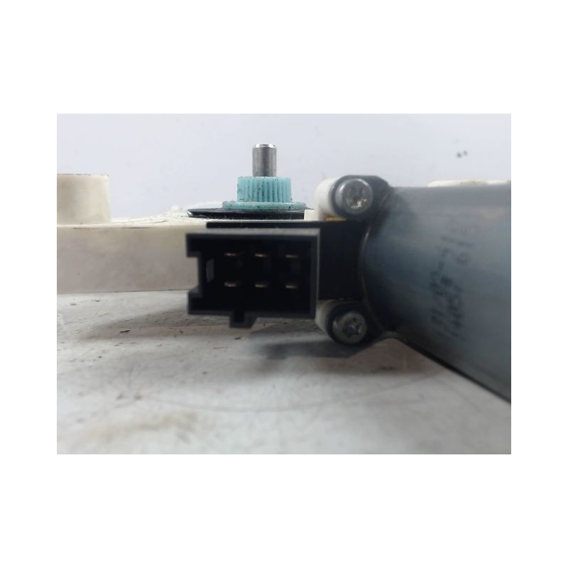 MOTEUR ESSUIE-GLACE ARRIERE MERCEDES CLASSE A 2004-