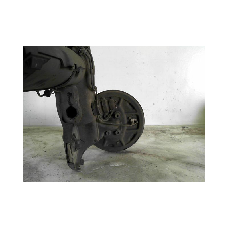 TRAIN ARRIERE PEUGEOT 207