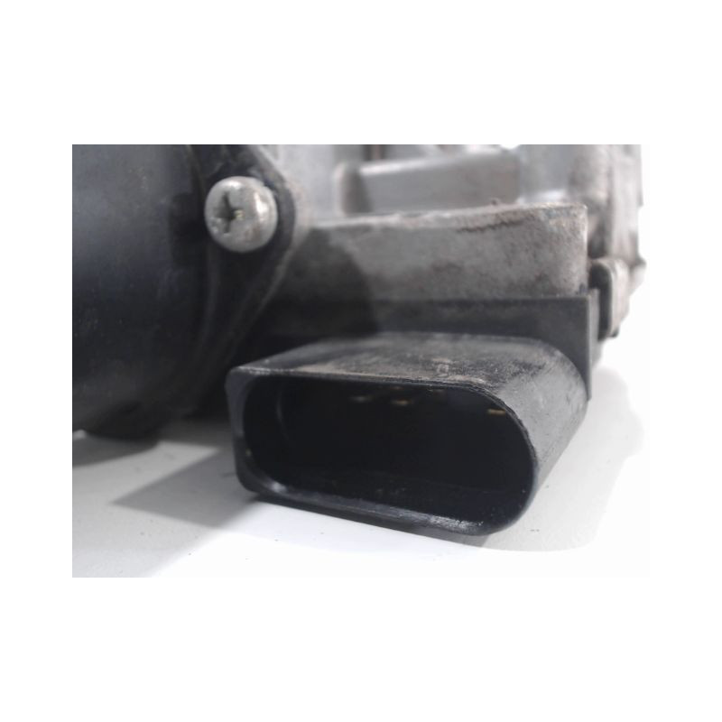 MOTEUR ESSUIE-GLACE AVANT VOLKSWAGEN PASSAT SW 2005-