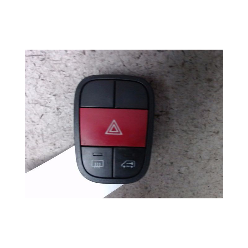 BOUTON DE WARNING CITROEN NEMO 2007-