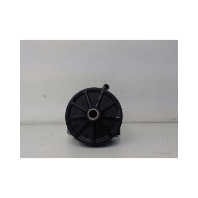 POMPE DIRECTION ASSISTEE FORD MONDEO