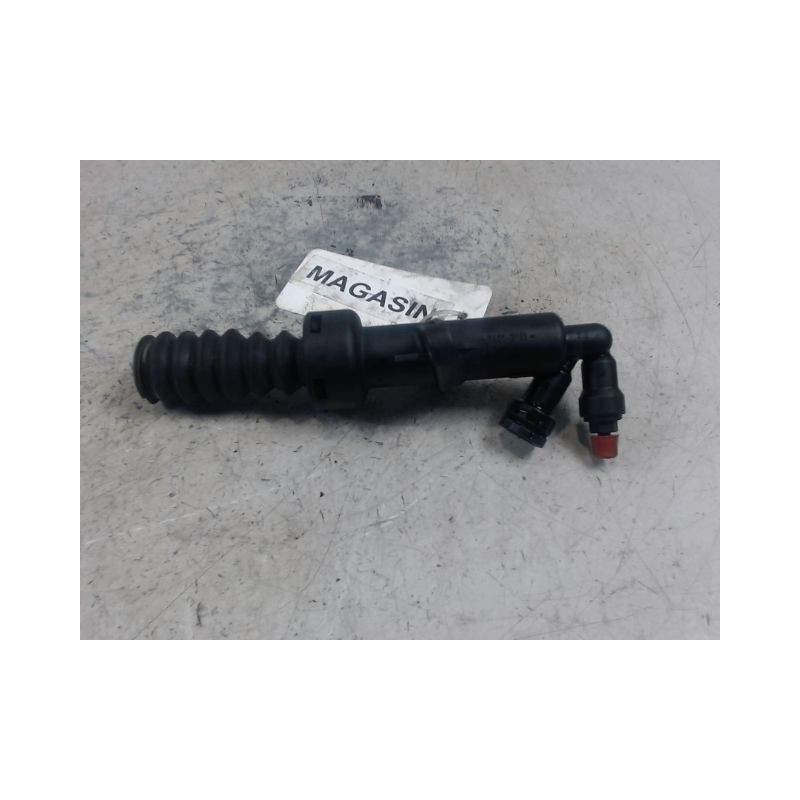 EMETTEUR EMBRAYAGE PEUGEOT 3008 2009-