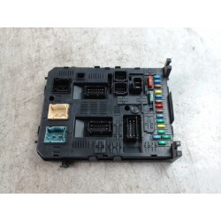 PLATINE FUSIBLE HABITACLE