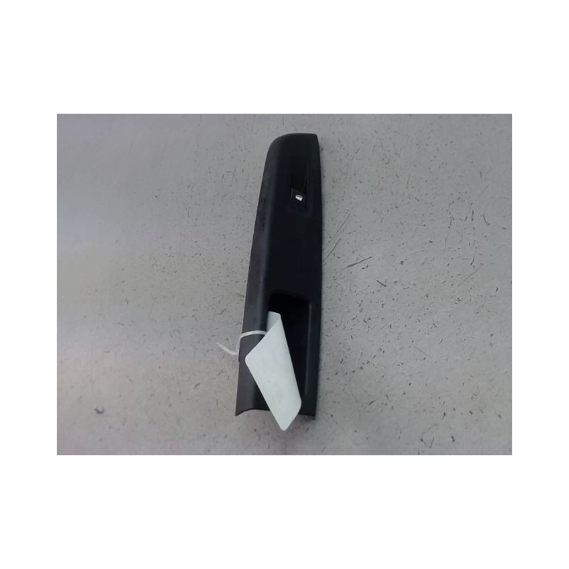 COMMANDE LEVE-GLACE PORTE AVD OPEL CORSA 2010-