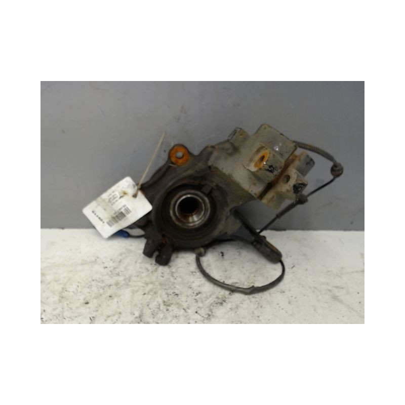 PIVOT AVANT DROIT PEUGEOT 2008