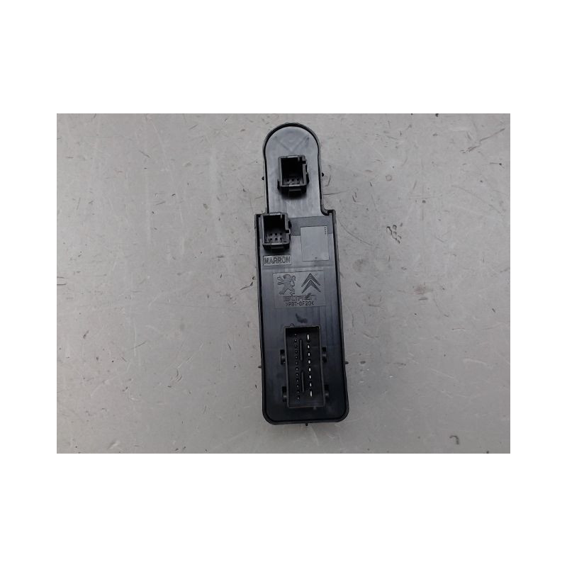 COMMANDE LEVE-GLACE PORTE AVG PEUGEOT 2008