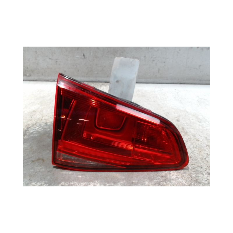 FEU ARRIERE INTERIEUR GAUCHE VOLKSWAGEN GOLF