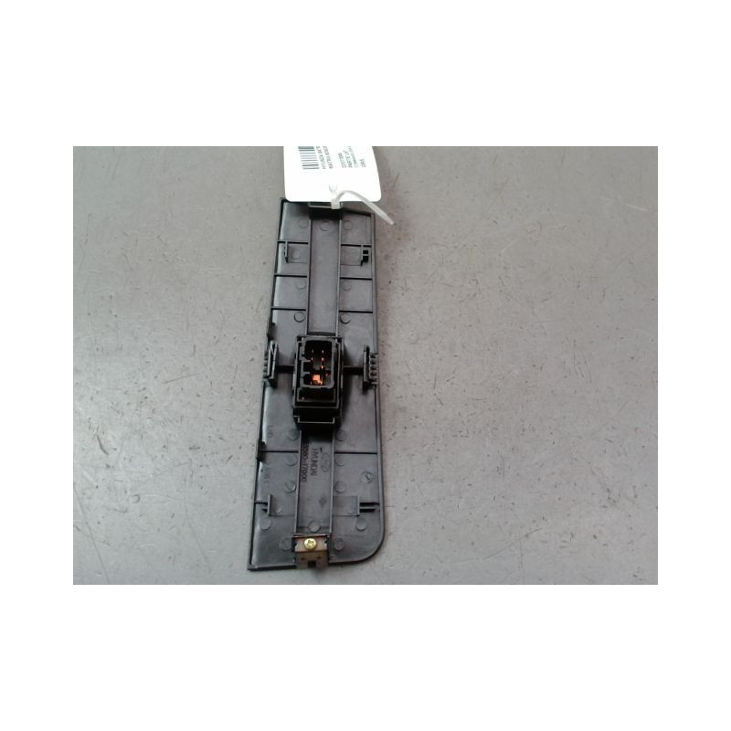 COMMANDE LEVE-GLACE PORTE AVD HYUNDAI MATRIX MONOSP. Phase 1 2001-2009