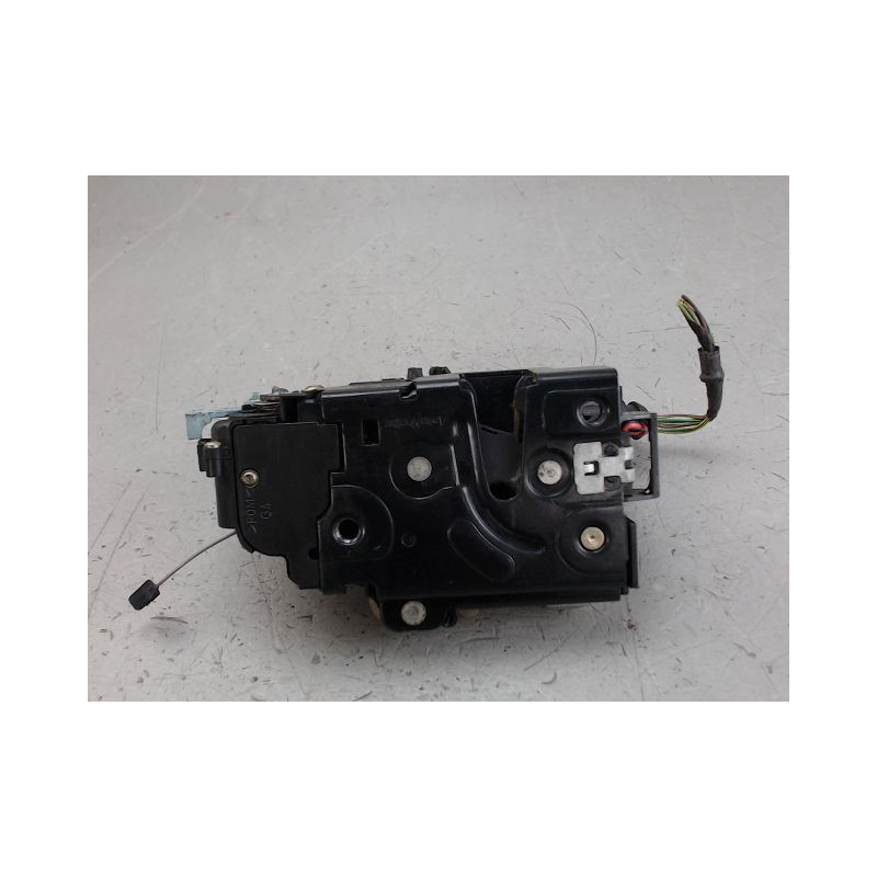 SYSTEME CONDAMNATION AVANT GAUCHE SKODA OCTAVIA