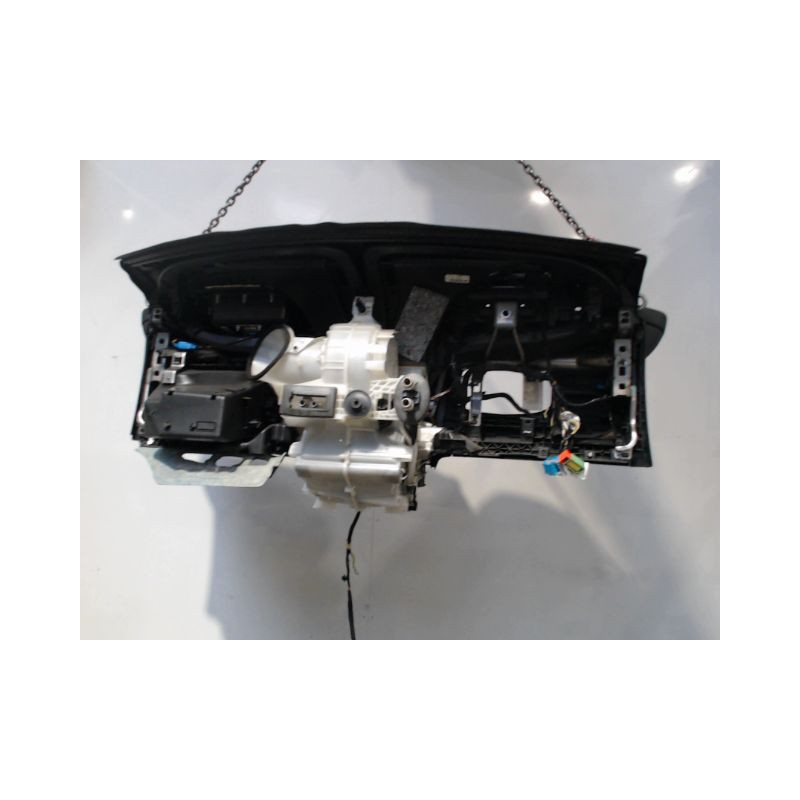 PLANCHE DE BORD  PEUGEOT 208