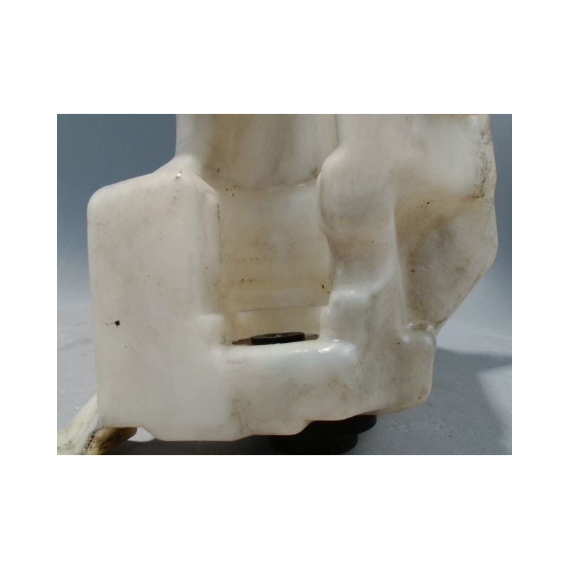 RESERVOIR LAVE-GLACE AVANT AUDI A3