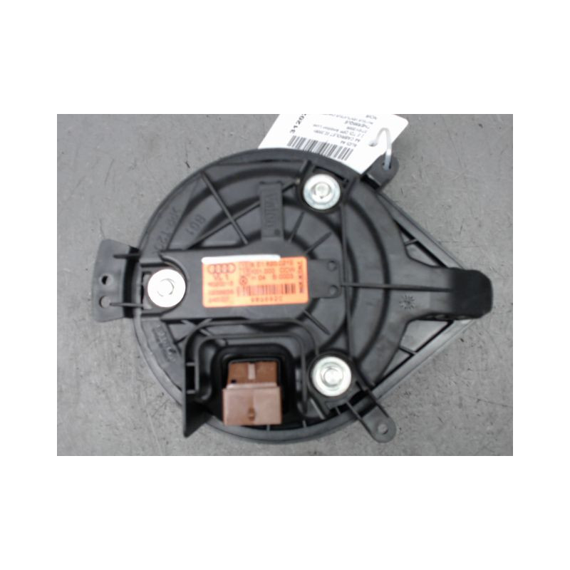 MOTEUR VENTILATEUR CHAUFFAGE AUDI A4 CABRIOLET 2006-