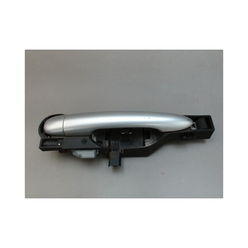 POIGNEE EXTERIEURE PORTE ARRIERE DROIT RENAULT LAGUNA