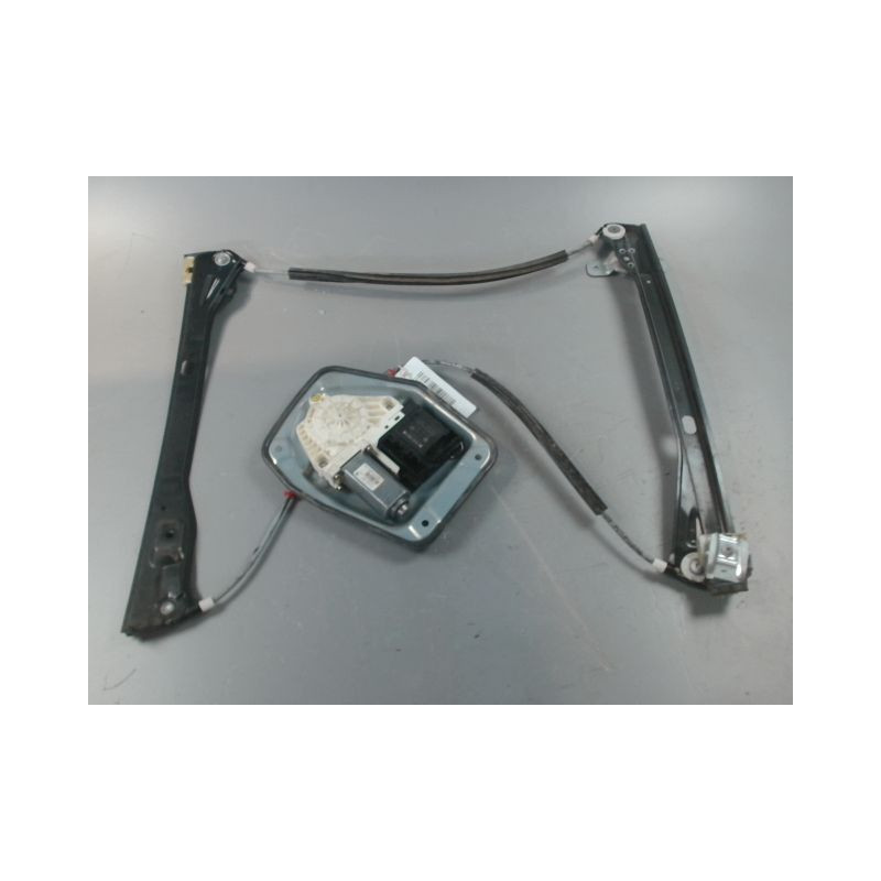 MECANISME+MOTEUR LEVE-GLACE AVANT DROIT VOLKSWAGEN GOLF V 2003-2009