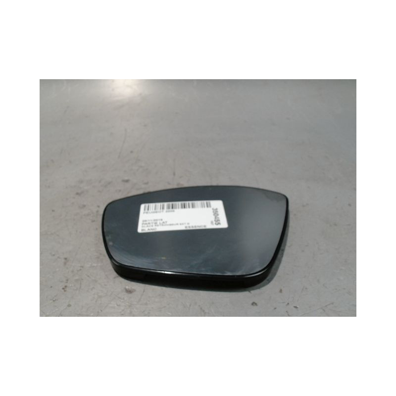 GLACE RETROVISEUR EXT G PEUGEOT 2008