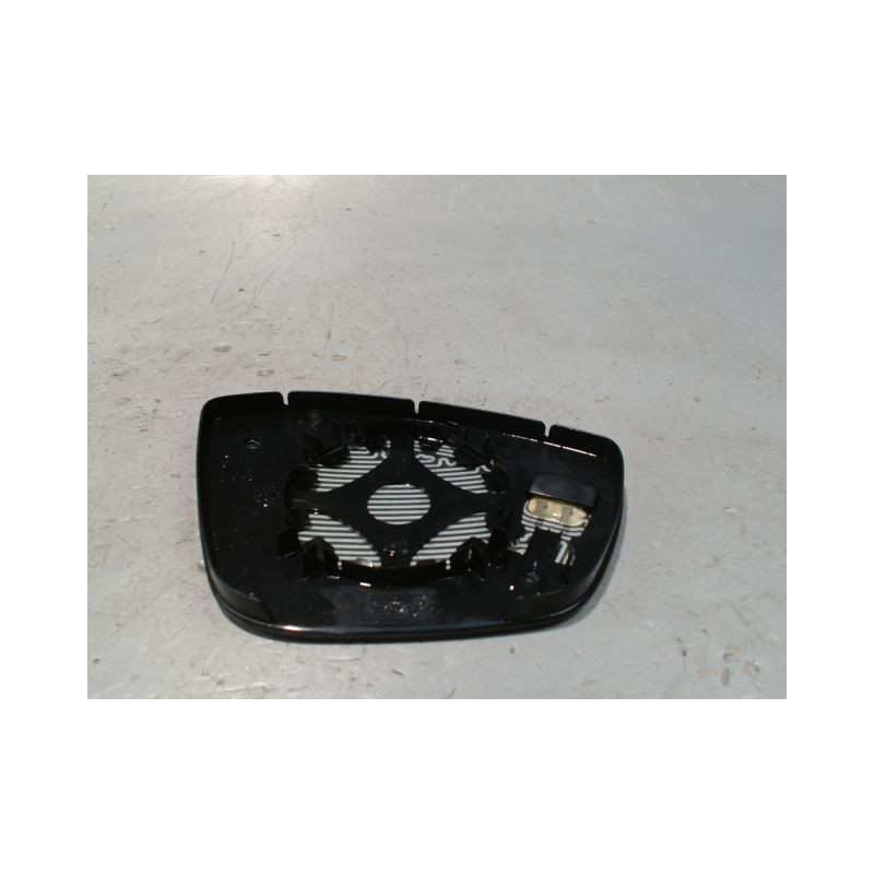 GLACE RETROVISEUR EXT G PEUGEOT 2008