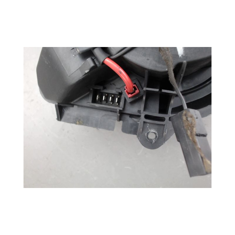 MOTEUR VENTILATEUR CHAUFFAGE CITROEN XSARA