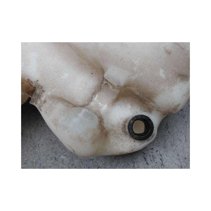 RESERVOIR LAVE-GLACE AVANT PEUGEOT 3008 2009-