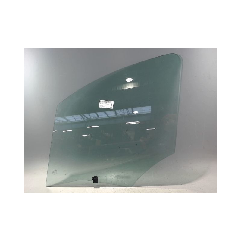 GLACE PORTE AVG PEUGEOT PARTNER FGT 2002-