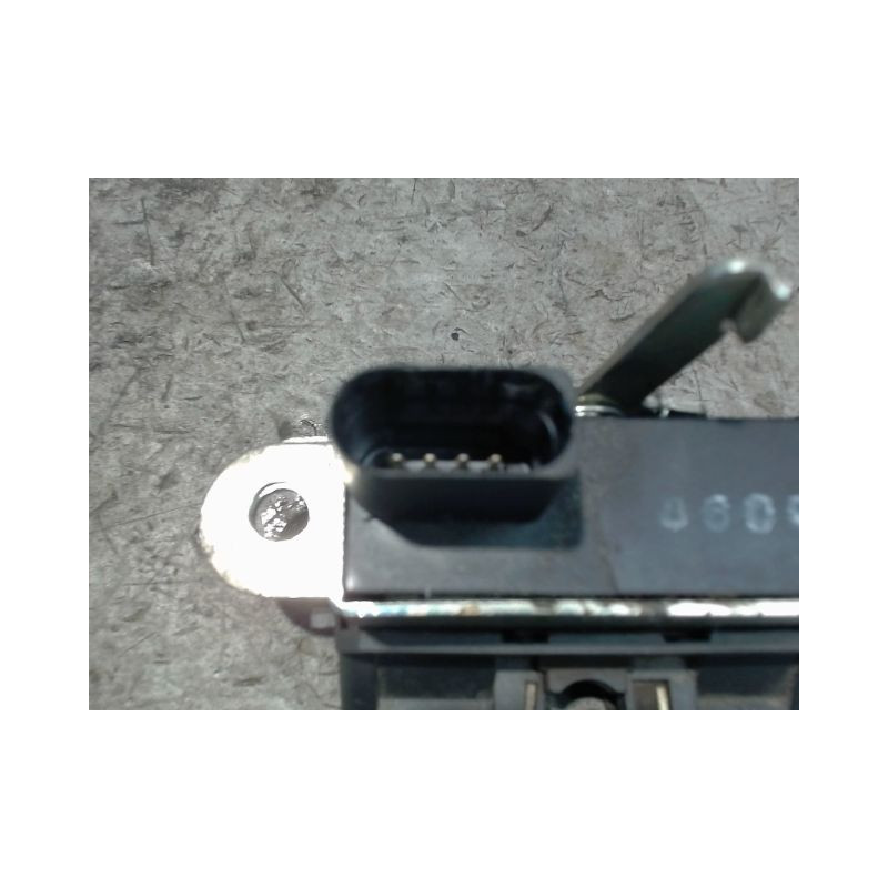 SERRURE HAYON  VOLKSWAGEN GOLF V 2003-2009