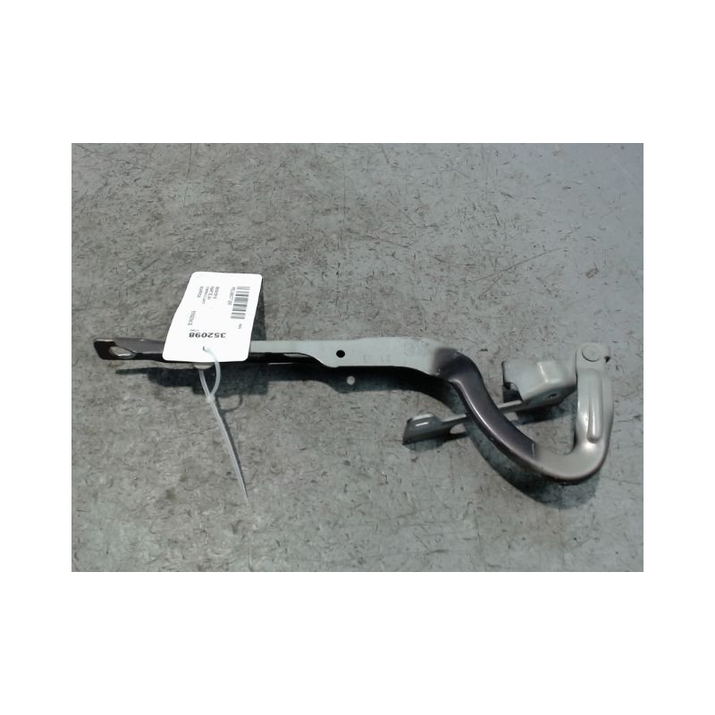COMPAS GAUCHE CAPOT PEUGEOT 208