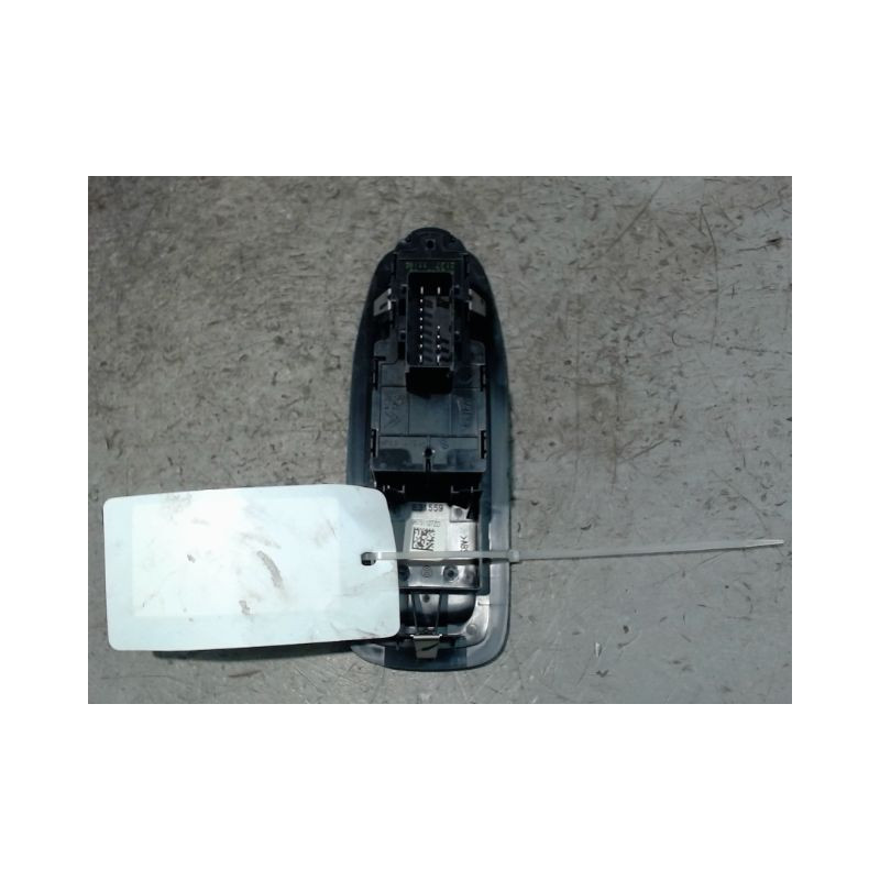 COMMANDE LEVE-GLACE PORTE AVG PEUGEOT 208