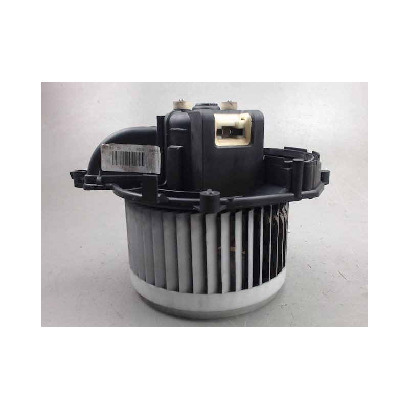 MOTEUR VENTILATEUR CHAUFFAGE CITROEN C4