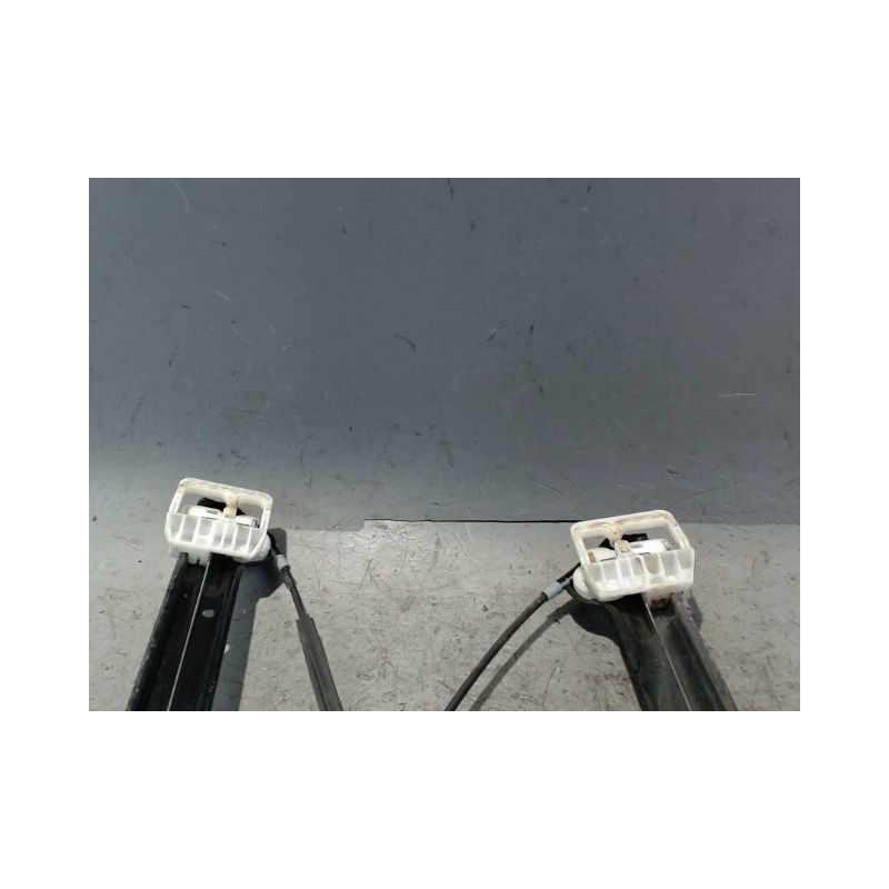 MECANISME+MOTEUR LEVE-GLACE AVANT DROIT MINI MINI 2010-