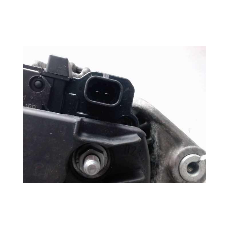 ALTERNATEUR OPEL CORSA 2010-