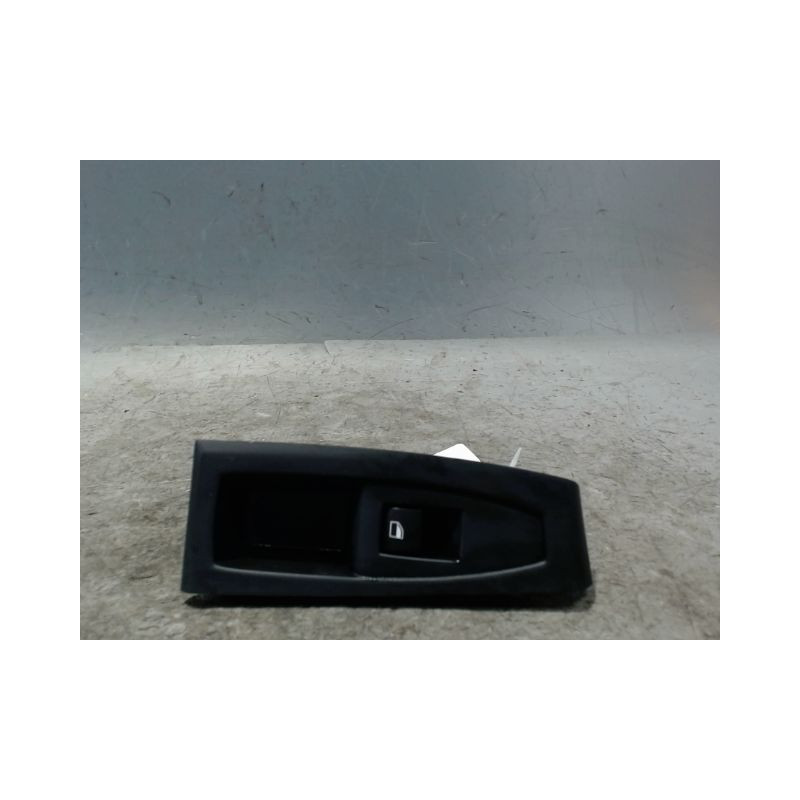 COMMANDE LEVE-GLACE PORTE ARD B.M.W. SERIE 2