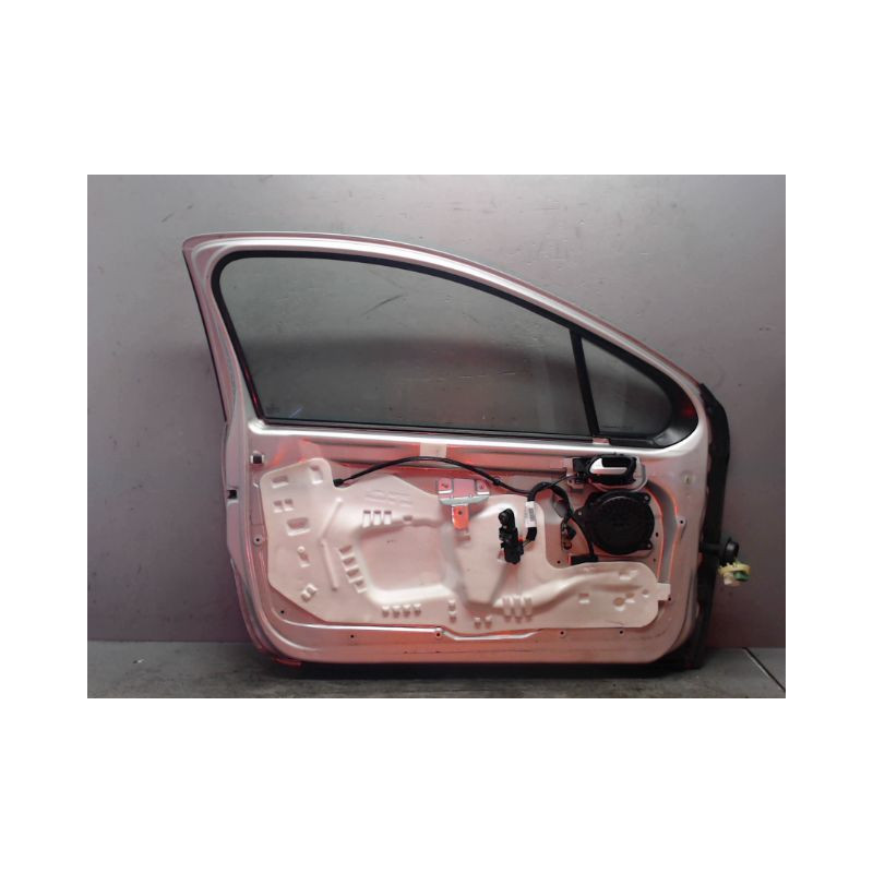 PORTE AVANT GAUCHE PEUGEOT 207