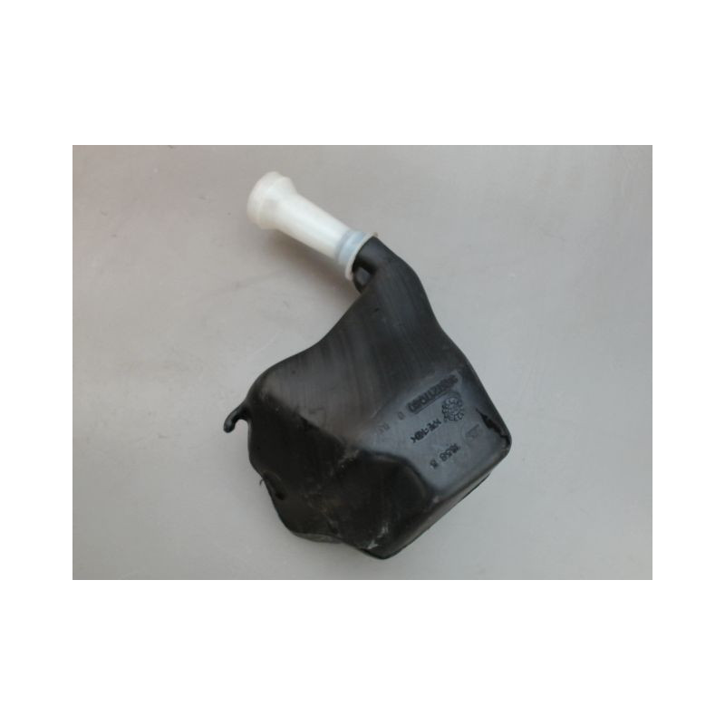 RESERVOIR LAVE-GLACE AVANT PEUGEOT 106