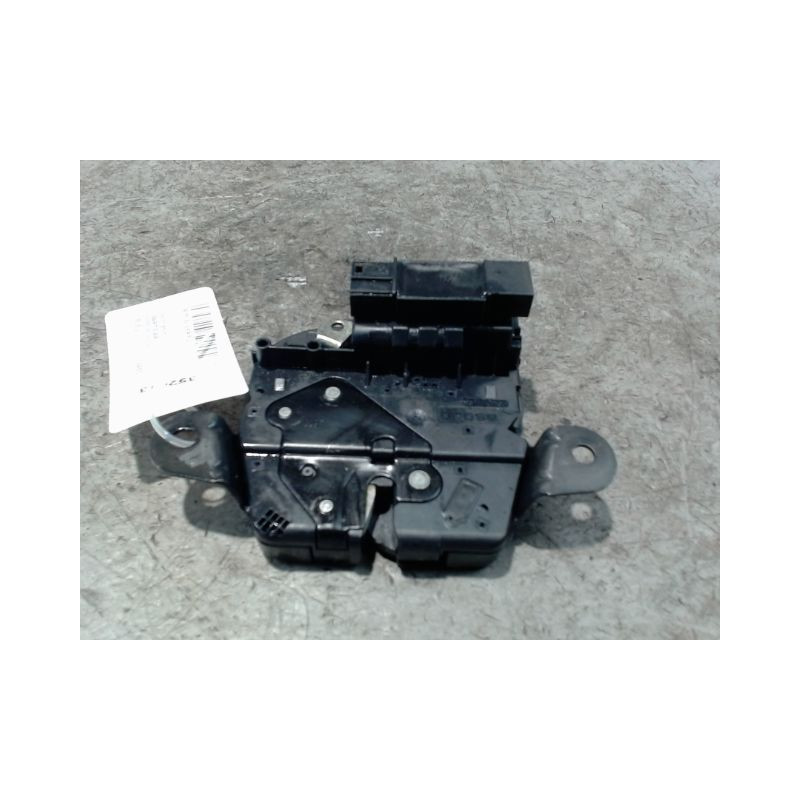 SERRURE HAYON  B.M.W. SERIE 2