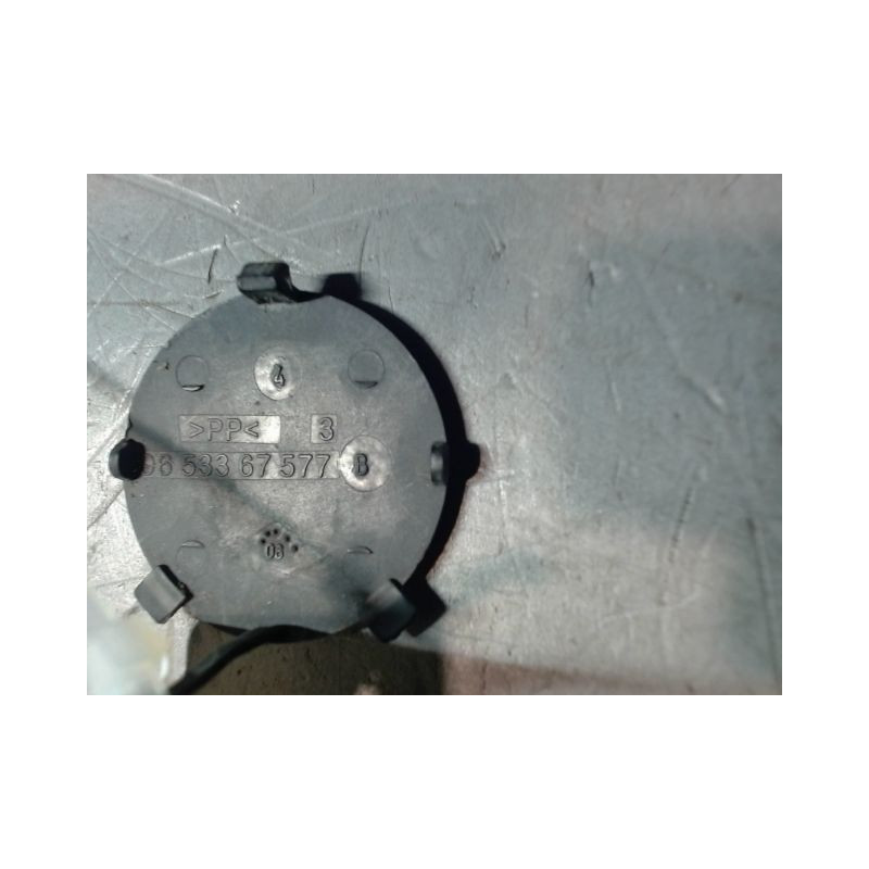 OBTURATEUR COUVRE CROCHET DE BOUCLIER AV PEUGEOT 307 2005-2007