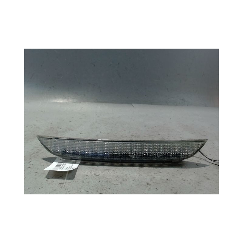 FEUX STOP SUPPLEMENTAIRE CITROEN C-CROSSER 2007-