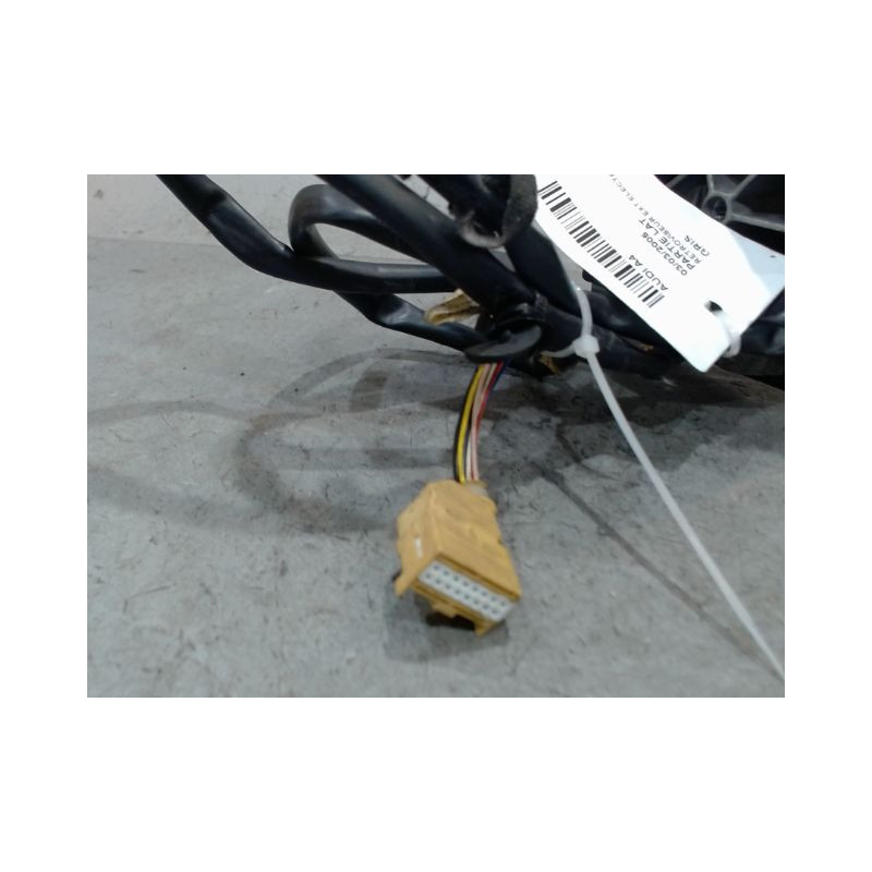 RETROVISEUR EXTERIEUR ELECTRIQUE DROIT AUDI A4