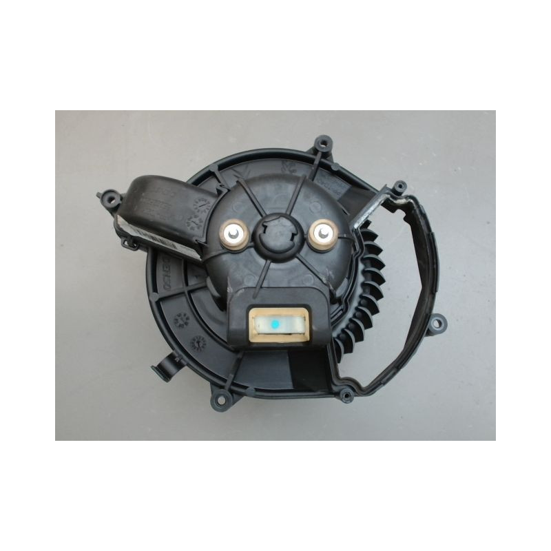 MOTEUR VENTILATEUR CHAUFFAGE CITROEN C4