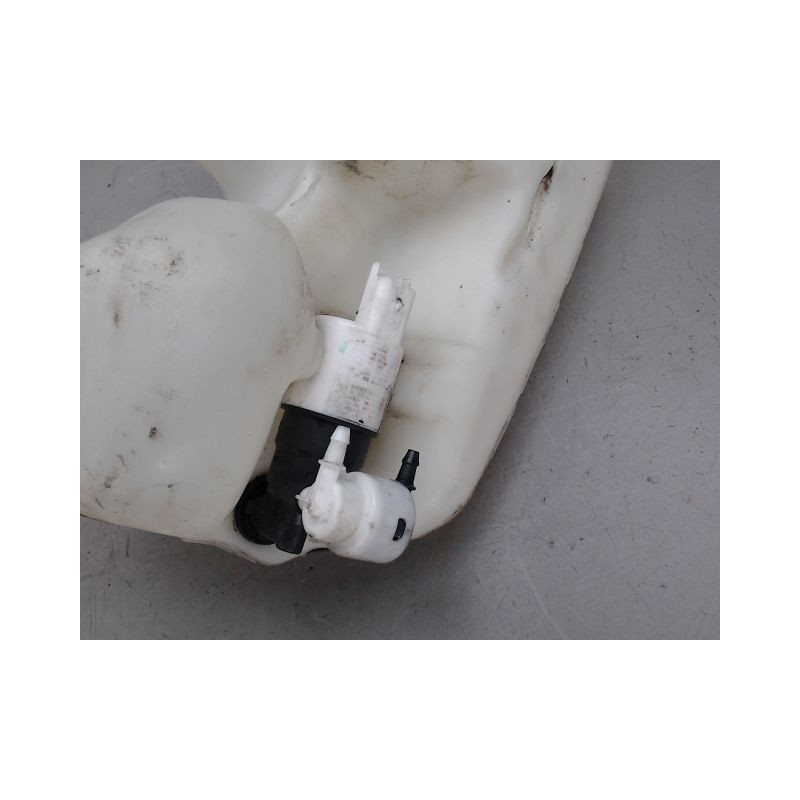 RESERVOIR LAVE-GLACE AVANT PEUGEOT PARTNER