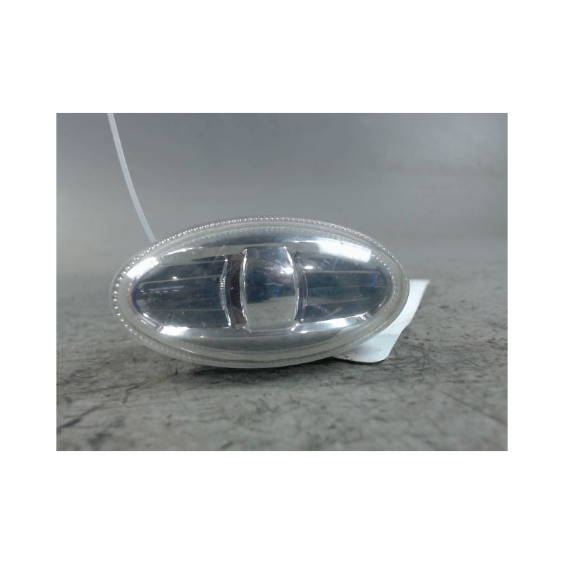 REPETITEUR AILE GAUCHE PEUGEOT 4007
