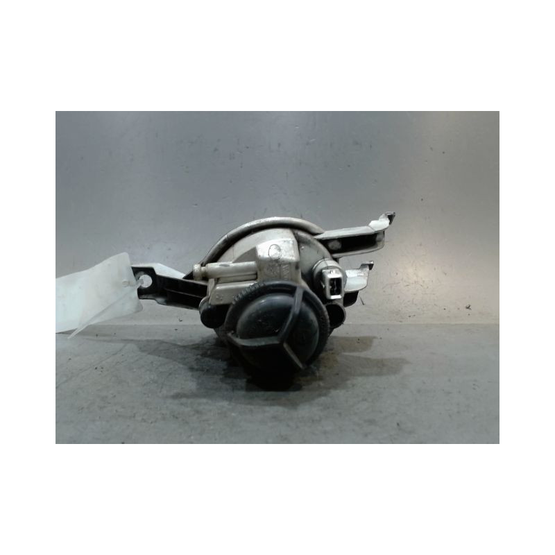 PHARE ANTIBROUILLARD AVANT GAUCHE PEUGEOT 206