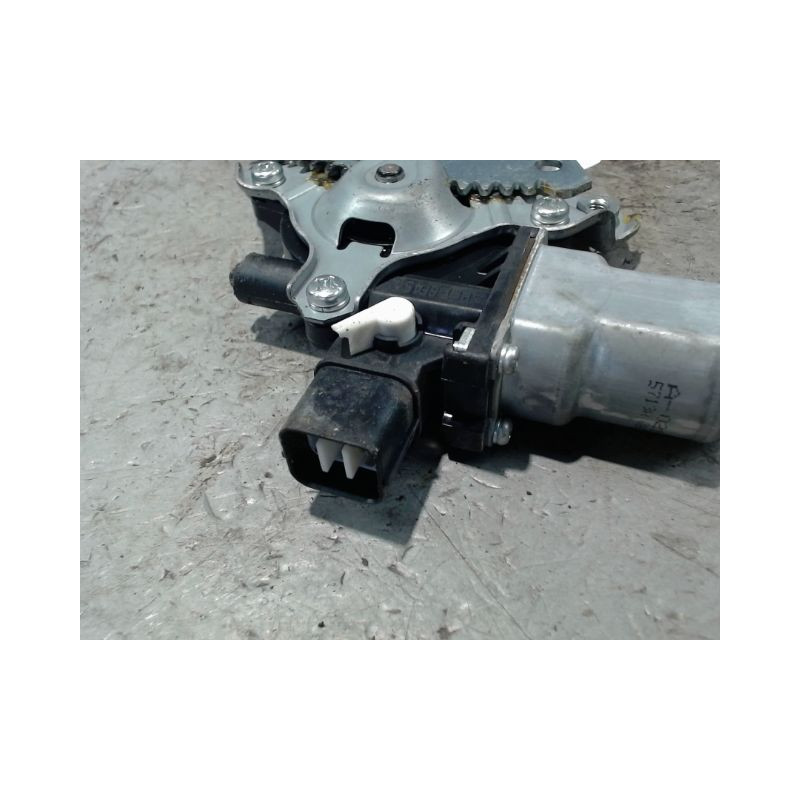 MECANISME+MOTEUR LEVE-GLACE AVANT DROIT PEUGEOT 4007