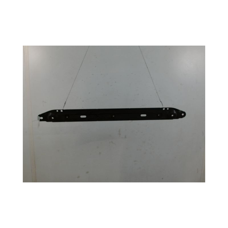 TRAVERSE INFERIEURE ARMATURE AVANT PEUGEOT 308