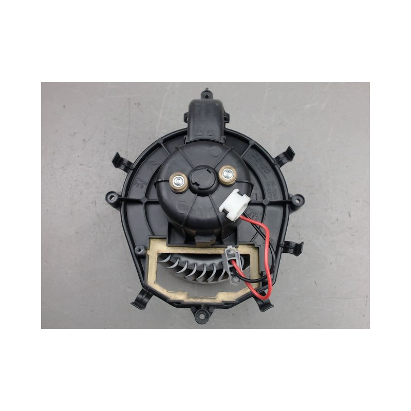 MOTEUR VENTILATEUR CHAUFFAGE CITROEN C4